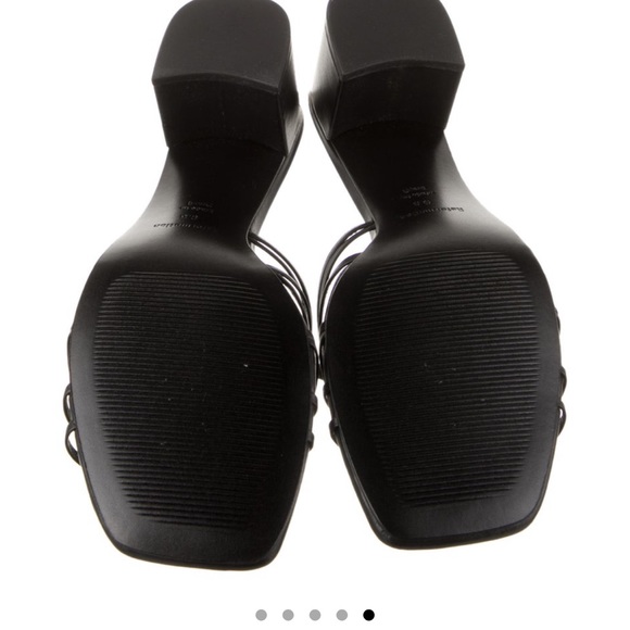 NWT Reformation Black Leather Strappy Sandals - Picture 5 of 8